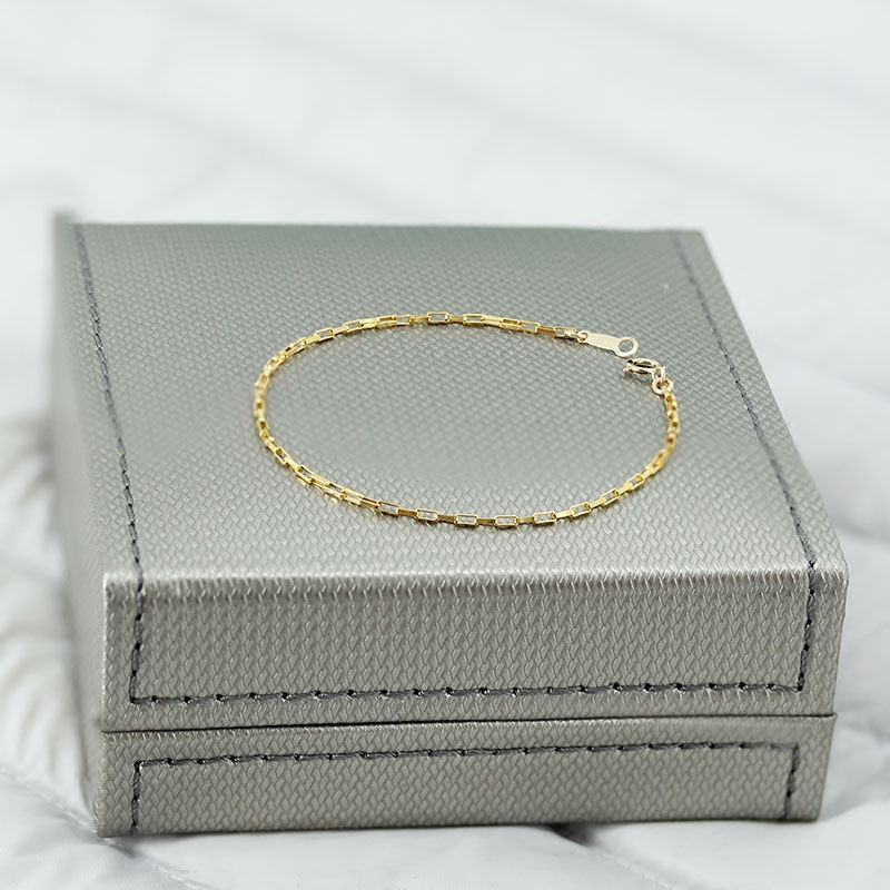 Ultra Fine Dainty Gold Minimalist Chain Bracelet