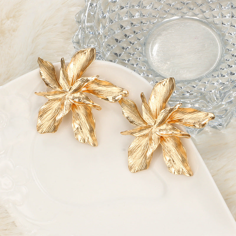 Textured Lily Statement Earrings – Gold or Silver