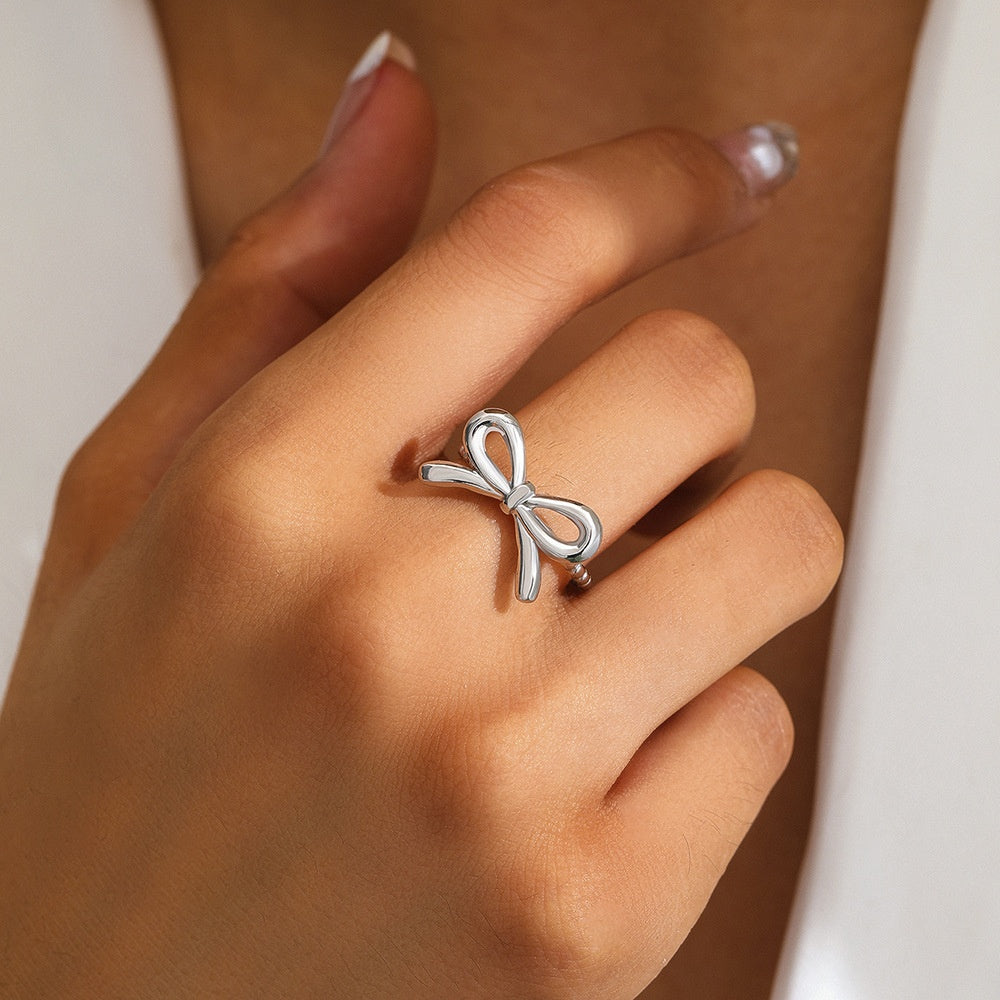 Minimalist Bow Adjustable Ring