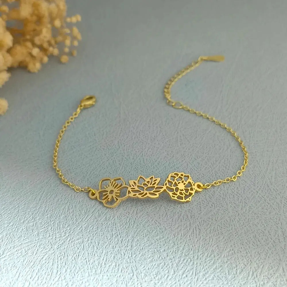 Custom Birth Flower Bracelet – Bloom With Meaning
