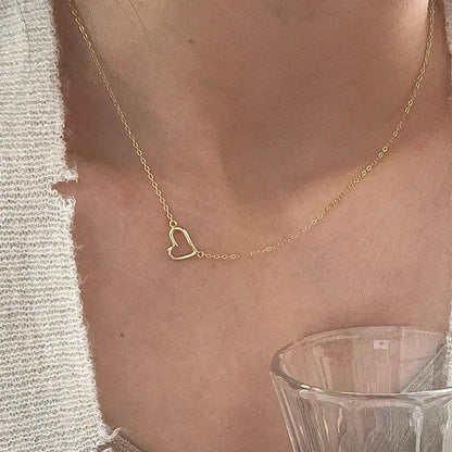 Dainty Asymmetrical Clavicle Heart Necklace